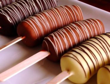 picole banana chocolate