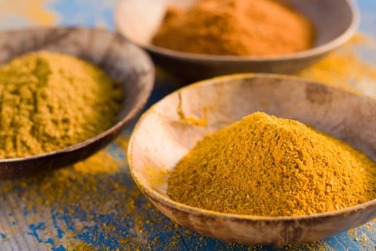 Todas as cores Curry